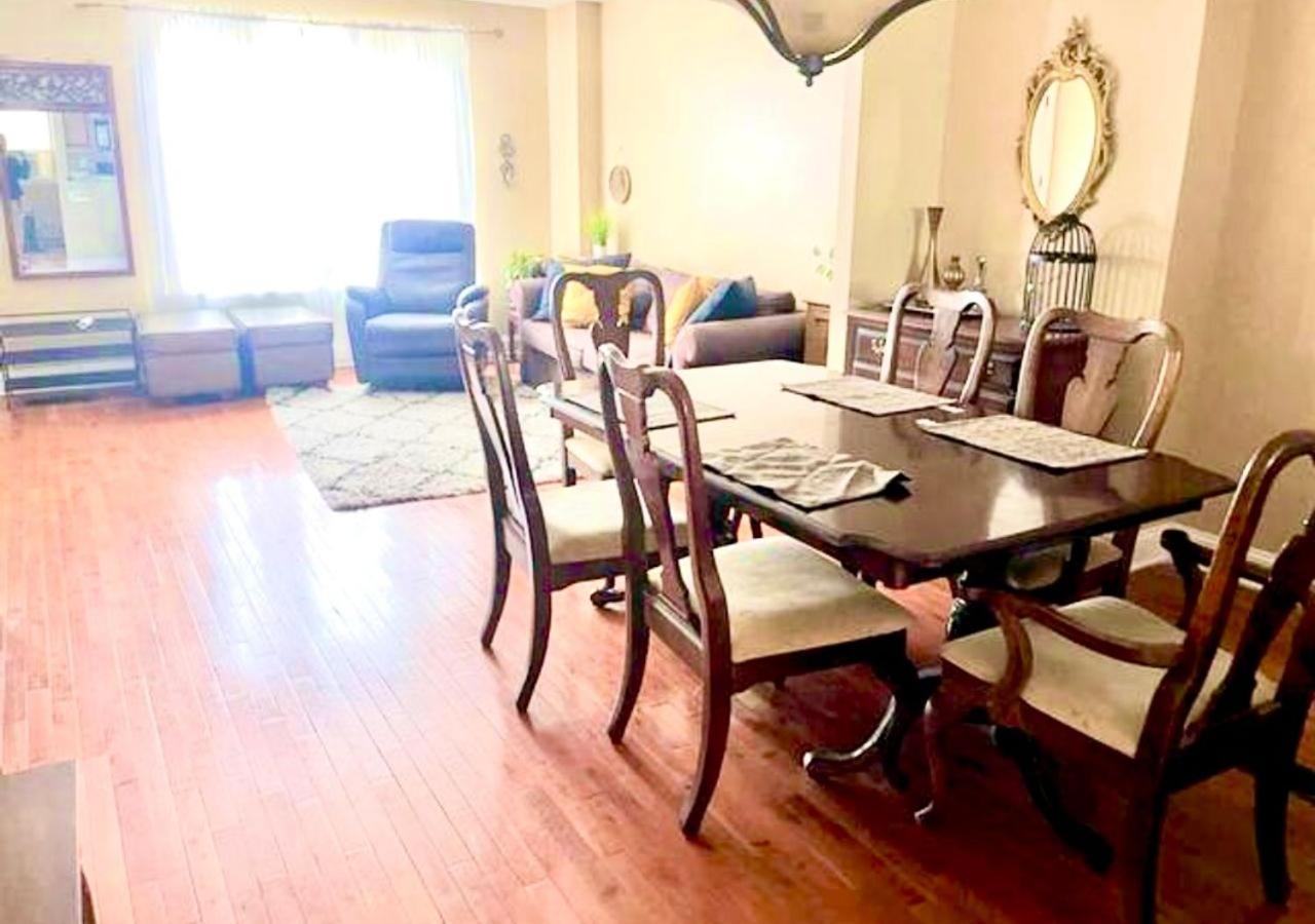 Tuscany 2900 - Classic Italian Style 3br W Parking Near Airport * Philadelphia