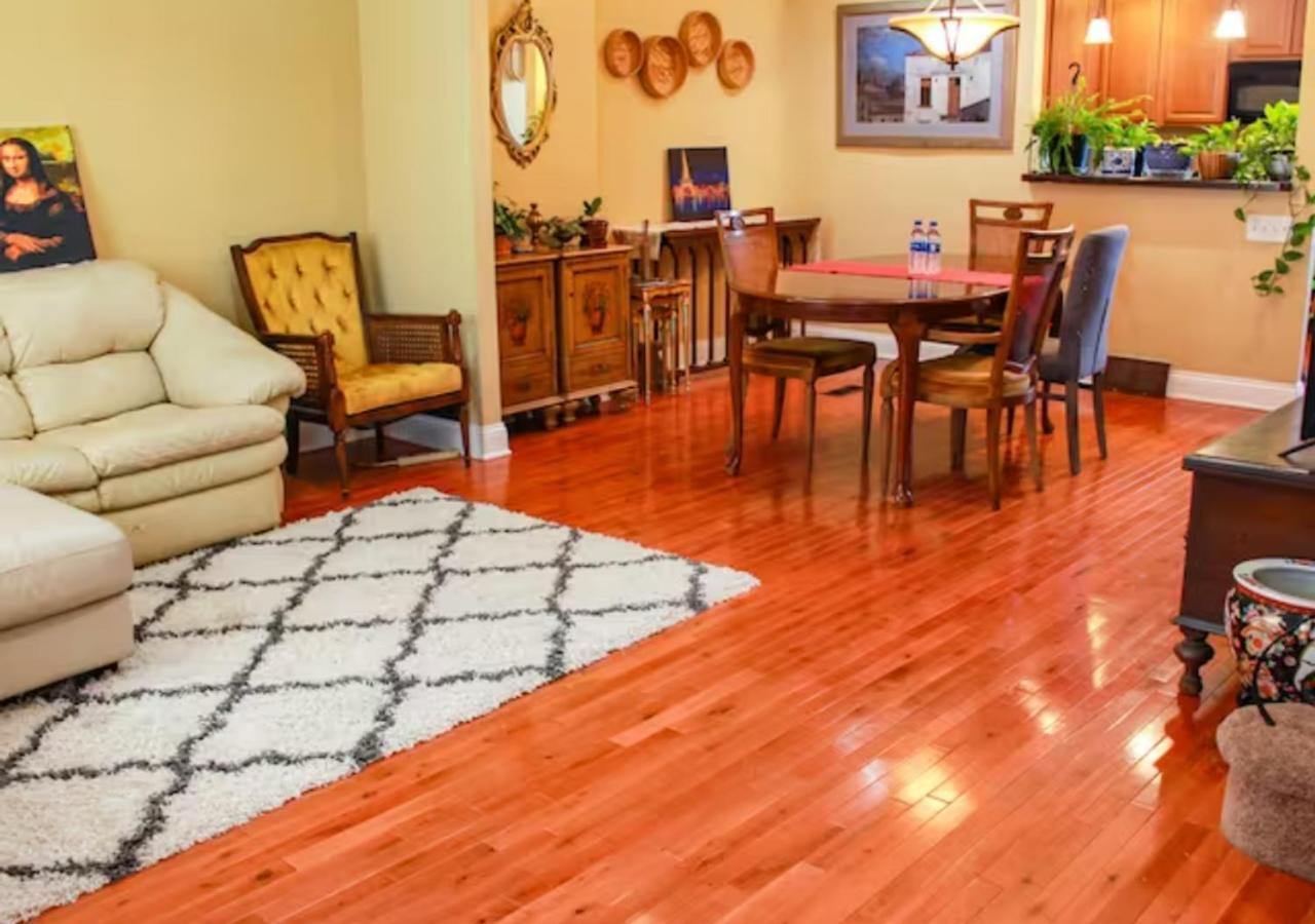 Apartment Tuscany 2900 - Classic Italian Style 3br W Parking Near Airport *